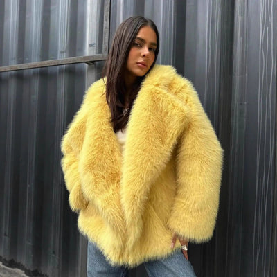 Long manteau en fourrure col roulé ample et uni pour femme