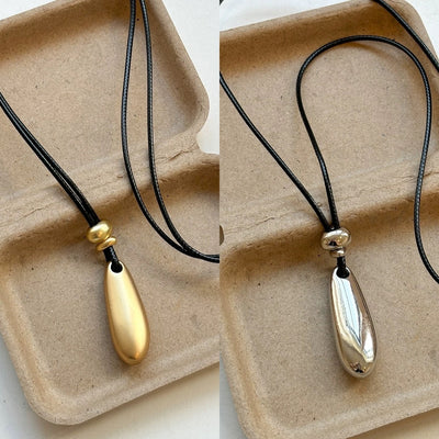 Collier pendentif goutte d'eau minimaliste pour femme 2025, nouveau style haut de gamme, long sautoir, accessoire décoratif de niche tendance