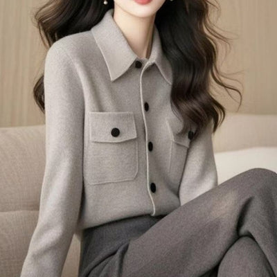 Manteau en maille élégant au style légèrement mature